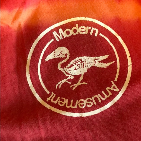 Modern Amusement T-Shirt - Picture 5 of 5